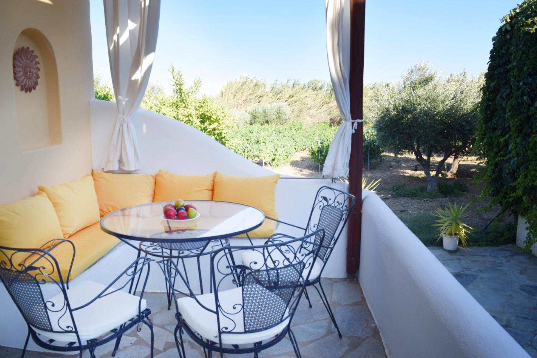 חריסי אקטי Tzane Studios & Apartments - Steps Away From Golden Beach מראה חיצוני תמונה